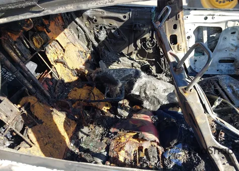 2022 Mazda Mazda3 Premium из США, поврежденный, VIN JM1BPAML9N1511531